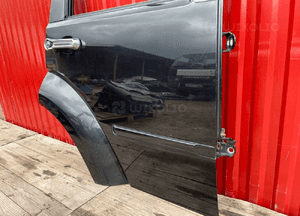 Dodge nitro drzwi prawy tył oryginał ładne w kolor 10