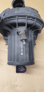 Pompa powietrza wtórnego Audi A4 B6 1.6 06A959253B 8E0906613D 4