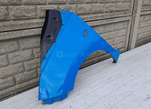 Toyota aygo 2 2014-2022 błotnik lewy przedni 3