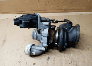 Turbina turbosprężarka Turbo BMW M5 G30 F90 4.4 7852372 3