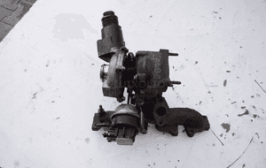 Turbosprężarka 03L145701D audi A4 B8 2.0 tdi