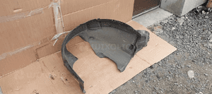 Nadkole prawy przód przednie prawe Skoda Rapid 5JA809962 4