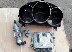 Mazda 3 BK 03-09 1.6 citd Komputer Sterownik 6APC 1