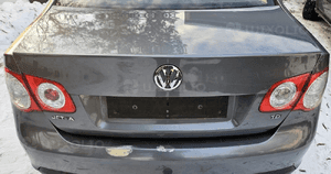 VW Jetta    zderzak tył tylny     LD7X 4