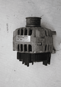 Renault CLIO III TWINGO II 1.2 16V alternator C543509R 1