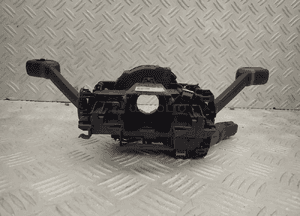 PRZEŁĄCZNIK ZESPOLONY  VW SKODA 5Q1953569C  5Q1953521DF 4