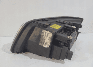 Volkswagen T5 Lampa przednia H7 R - 13663 5