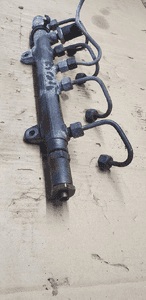 Listwa wtryskowa wtryski Renault Espace IV 1.9 DCI 7700114017 0445214024 4