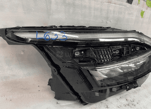 Nissan qashqai iii adaptive J12 lampa przednia prawa 2