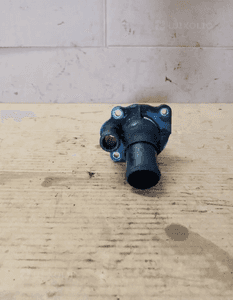 Obudowa termostatu termostat Mazda 6 1.8 2.0 16V 3M4G-AE 1