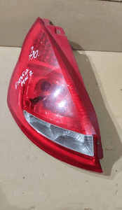 Lampa prawa lewa tył tylna ford fiesta MK7 8A61-13404-AE 8A61-13405-AE 9