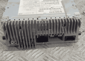 VOLVO S60 D II 10-13 RADIO CZYTNIK ZMIENIARKA CD 31337571AA 4