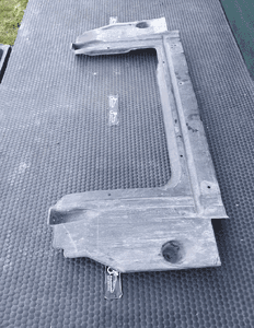 Osłona 4B0825215B Pampers Dolna Belki Zawieszenia Tyl Tylna Audi A6 C5 8
