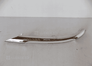 Mercedes W204 LCI Ramka halogenu L - 11574 2