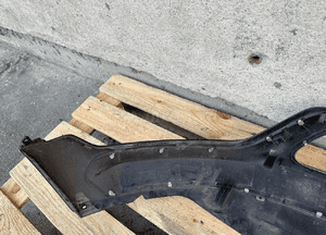 Zderzak przód przedni spoiler volvo XC40 inscription 31650115 cały 4