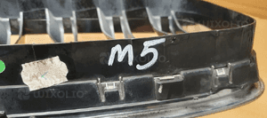 Nerki nerka grill atrapa komplet ORYGINAŁ BMW M5 G30 F90 14