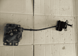 Lexus RX 300 03-09 winda wieszak mocowanie kola 1