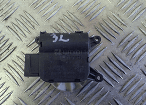 SILNICZEK NAGRZEWNICY A4 B6 0132801302 RADOM 1