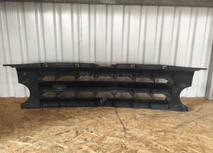 LAND ROVER DISCOVERY 3 III L319 grill ATRAPA 10