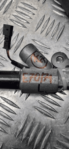 Bmw E70 E71 napinacz pasa lewy przód 3065663 10