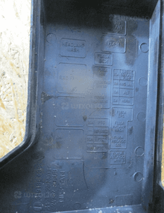 OSŁONA POKRYWA PUSZKI BEZPIECZNIKÓW NISSAN QASHQAI J10 24382-JD00B 3