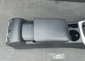 Tunel Podlokietnik Skora Lokiec Schowek Kratka Nawiew Popielniczka AUDI A4 B8 23