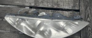 Przod przednia lampa prawa peugeot 308 2
