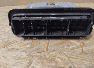 Sterownik silnika komputer bmw E90 E91 2.0D 0281017450 8512292 2