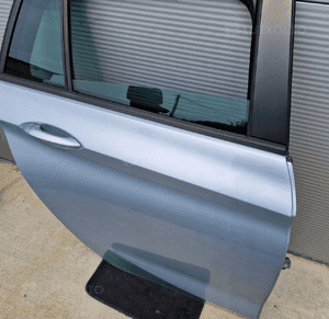 Opel astra 5 k kombi drzwi lewy tył idealne z189 3
