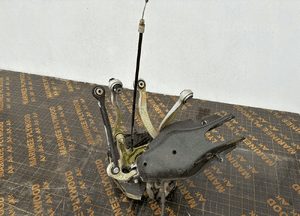 MERCEDES C W204 Zwrotnica piasta tył Prawy - 16296 1