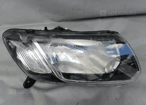 Lampa prawa prawy przód Dacia Sandero 2 II 2600107737R 1