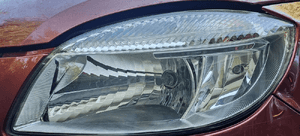 Skoda Fabia II 2 lampa przód przednia  prawa 2
