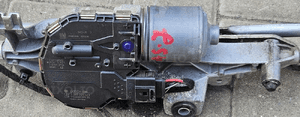 Opel Astra J 4 IV mechanizm wycieraczek przód przednich silniczek 13262434 5