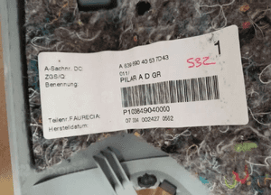 Osłona poszycie słupka prawy przód Mercedes Vito 639 A6396904053 4