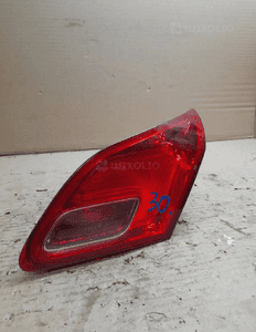OPEL ASTRA J HB Lampa tył prawa w klapę 3