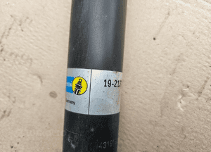 Renault Koleos I amortyzator tył tylny 2