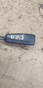 Zapinka pasa prawy tył tylna prawa Mercedes W245 1698603069 7