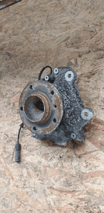 Zwrotnica lewy przód przednia lewa BMW 3 E90 E91 6764443 2