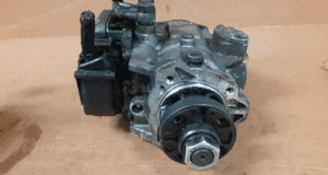 Pompa wtryskowa opel zafira a 2.0 cdti  nr 55351528 4