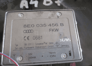 Wzmacniacz antenowy A4 B7 8E5035223D 8E0035456B 3