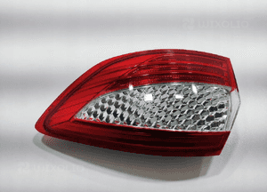 Lampa prawa tył tylna błotnika ford mondeo MK4 kombi 7S71-13404-B 2007-2010 4