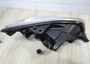 Lampa lewa przód skoda fabia ii 247831-00l 4
