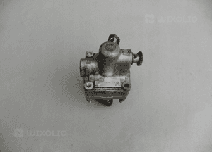 Pompa wspomagania Nissan Trade 2,8D 85 BAR 7681955174 4