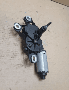 SILNICZEK WYCIERACZKI TYŁ SEAT IBIZA IV nr 6J3955711 3