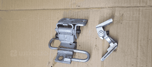 Zawias zawiasy drzwi prawy przód para Audi A4 B6 8E0831412B 3