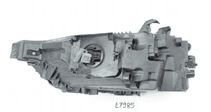 Volvo XC60 ii lampa mid prawy przód 2016- 32133545 6