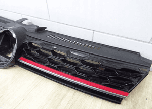 Atrapa grill volkswagen golf vii gti lift 5G0853653S 2