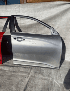 Hyundai kona drzwi prawe 1