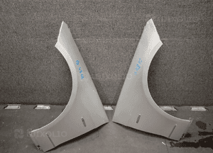 BŁOTNIK PRZÓD MERCEDES E KLASA W212 PRAWY LUB LEWY 1