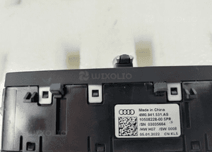 Włącznik świateł Audi 4M0941531AS Uszkodzone pokrętło 5